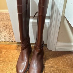 Tory Burch Boots